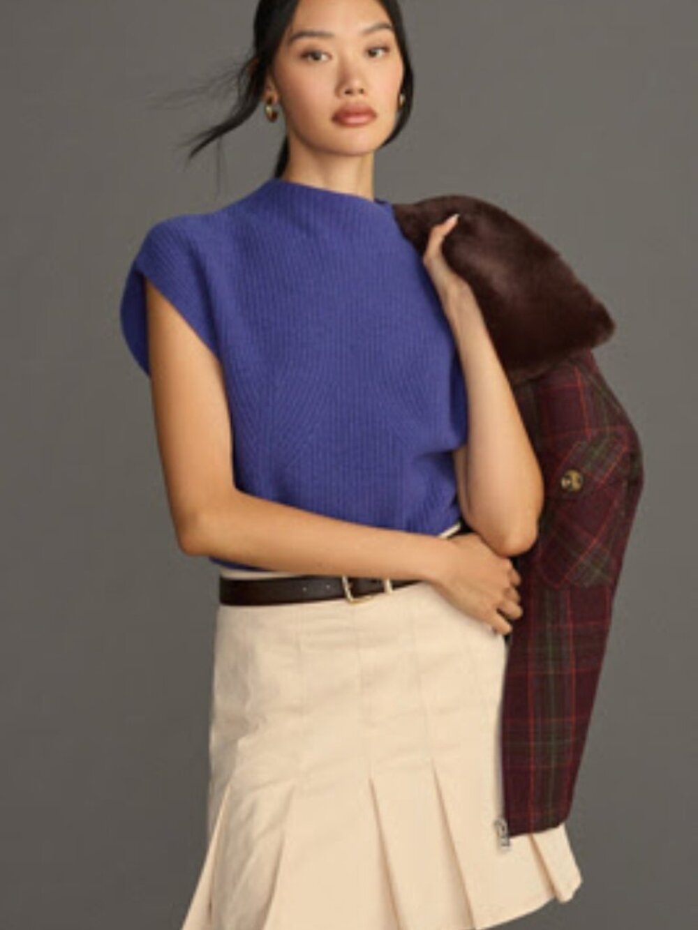 Maeve Mock-Neck Muscle Crop Sleeveless Sweater in Neon Cobalt